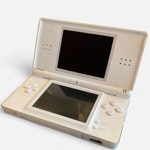 Nintendo ds lite